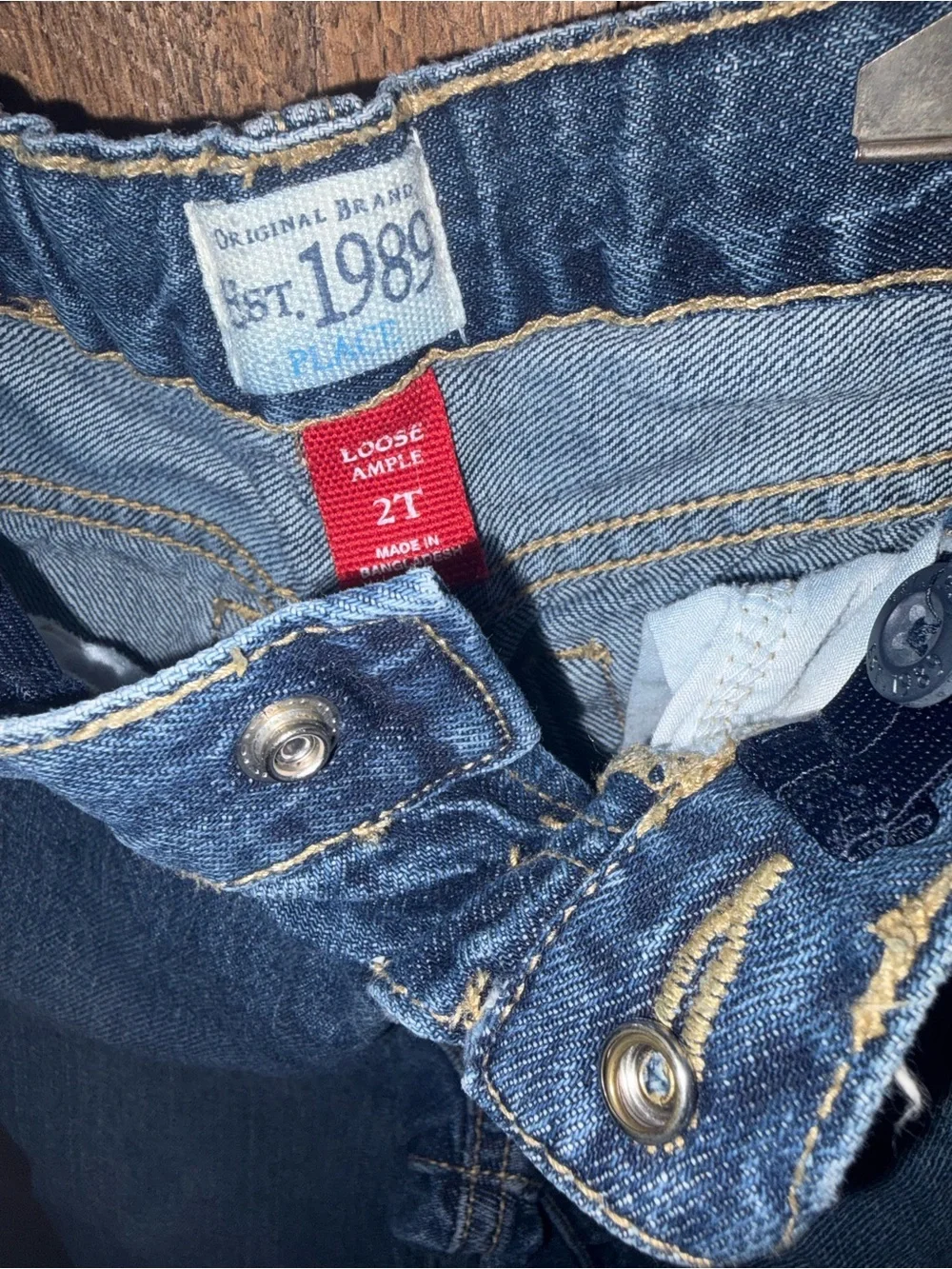 Children’s Place loose fit jeans - Picture 3 of 3